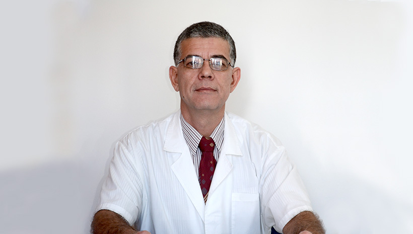Dr. Juan Antonio González